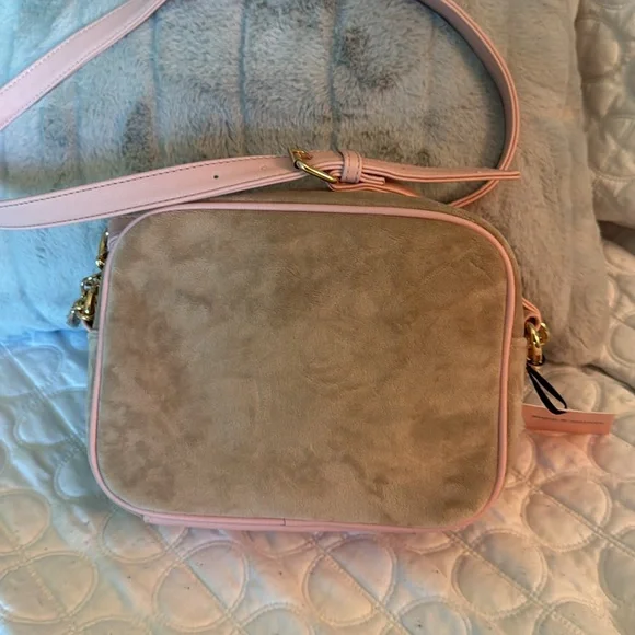 Juicy Couture Heritage Crossbody Bag NWT - Picture 4 of 11